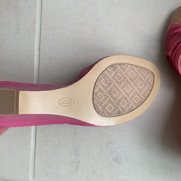 Pink Nickels Soft Step-In Open Sandal With Bow and Wedge Heel Size 6.5 - Picture 5 of 6